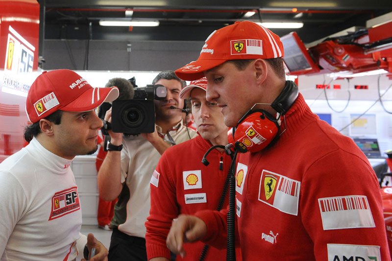 Felipe Massa et Michael Schumacher au grand prix d'Australie 2009