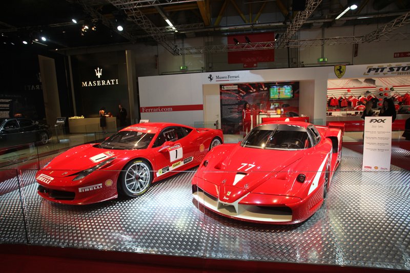 Stand Ferrari - Salon de Bologne 2011