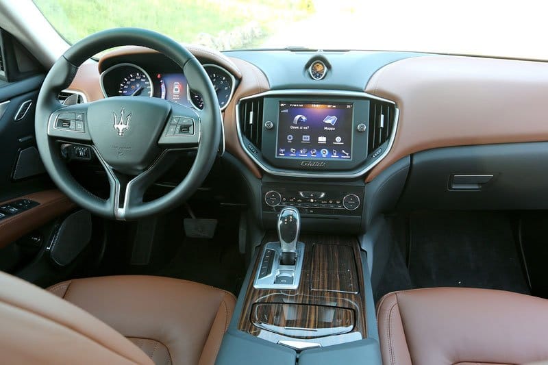 Maserati Ghibli 2013