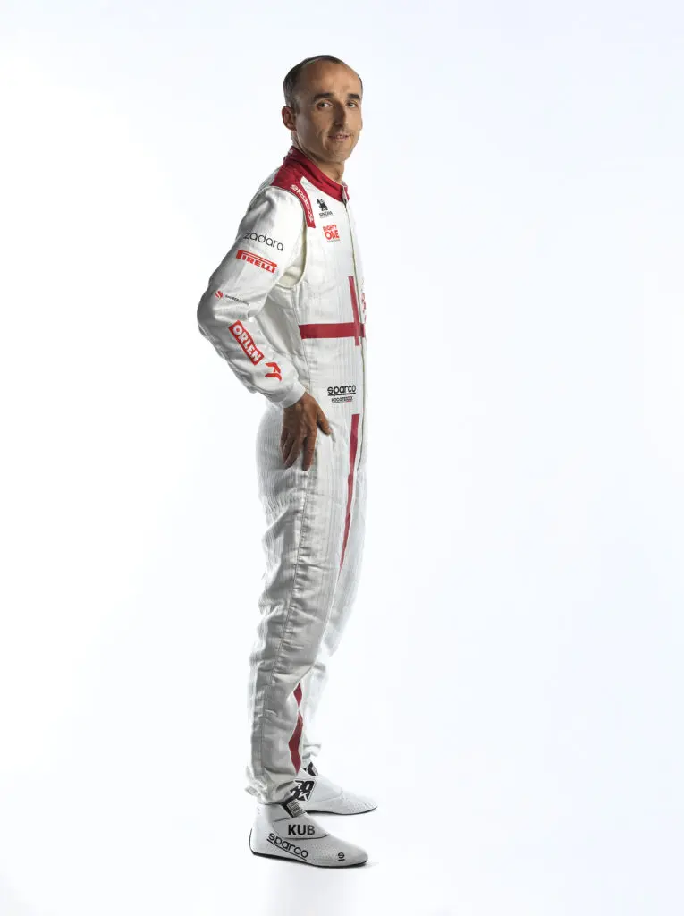 La combinaison de Robert Kubica pour la saison 2021 - Alfa Romeo Racing Orlen
